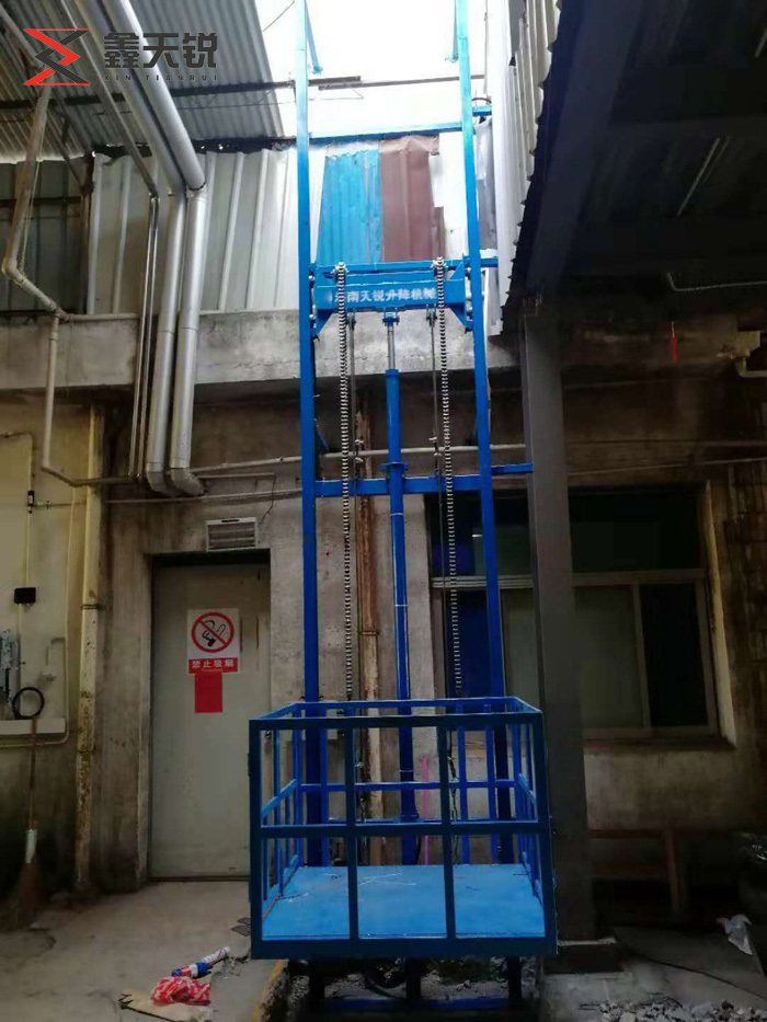 河北导轨式升降货梯